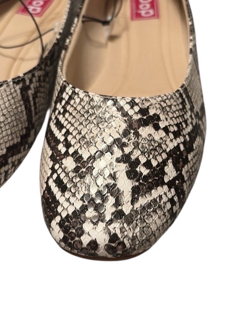 Pop Captive Faux Snakeskin Animal Print Ballet Flats Size 7 M NWT - Picture 2 of 8